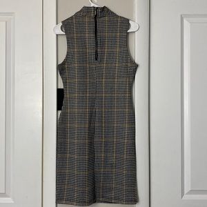 Plaid sleeveless body on dress